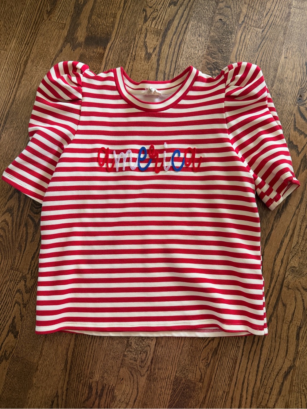 Women’s America Puff Sleeve Tee